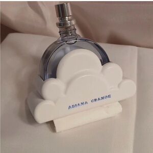 Ariana Grande Cloud Eau de Parfum Perfume 1.0 fl oz Fragrance NO CAP NO BOX